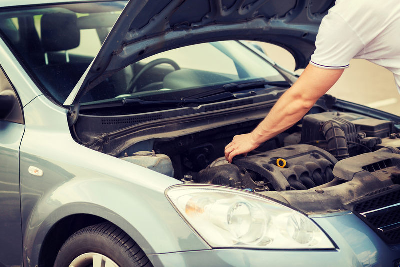 Illustration for article titled ¿Es posible encender un coche usando solamente baterías "AA"?